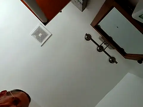 justinewe69 online show from April 1, 2026, 1:41 pm