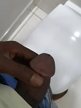 DicksaMom online show from January 22, 2025, 1:42 pm