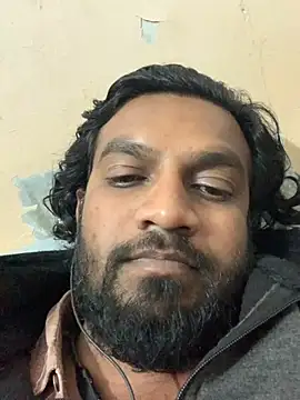 Snapshot of Rocky_1907 chatting on December 20, 2024, 8:23 pm Rocky 1907 online show from December 20, 2024, 8:23 pm