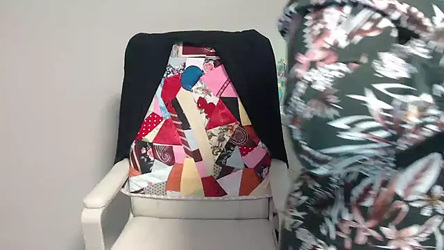 Adelewildx online show from March 11, 2025, 7:48 am