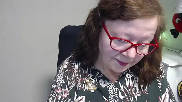 Adelewildx online show from March 20, 2025, 5:02 am