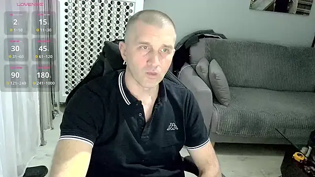 Snapshot of Maribor chatting on June 15, 2026, 9:06 pm Maribor online show from June 15, 2026, 9:06 pm