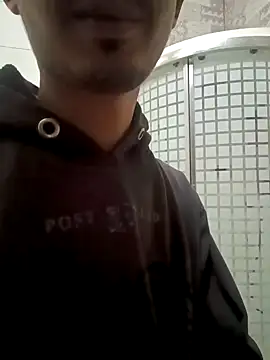 Snapshot of dreamtoungelick69 chatting on February 18, 2025, 10:38 am dreamtoungelick69 online show from February 18, 2025, 10:38 am