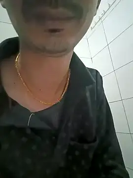 Snapshot of dreamtoungelick69 chatting on March 7, 2025, 3:08 am dreamtoungelick69 online show from March 7, 2025, 3:08 am