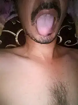 Snapshot of dreamtoungelick69 chatting on October 22, 2025, 1:17 am dreamtoungelick69 online show from October 22, 2025, 1:17 am