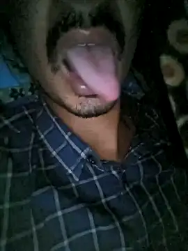 dreamtoungelick69 online show from March 20, 2026, 12:15 am