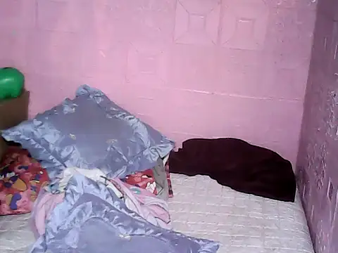 hotpusie 4u online show from September 20, 2025, 11:28 pm