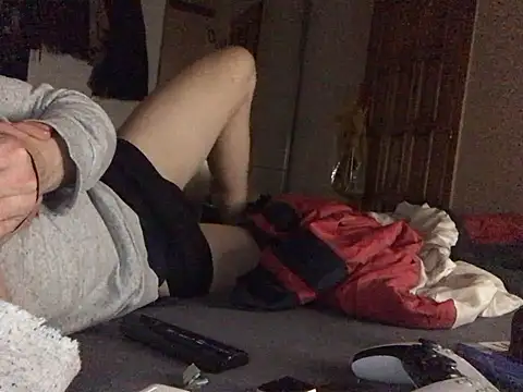 Chris-LE91 online show from January 11, 2026, 4:50 am