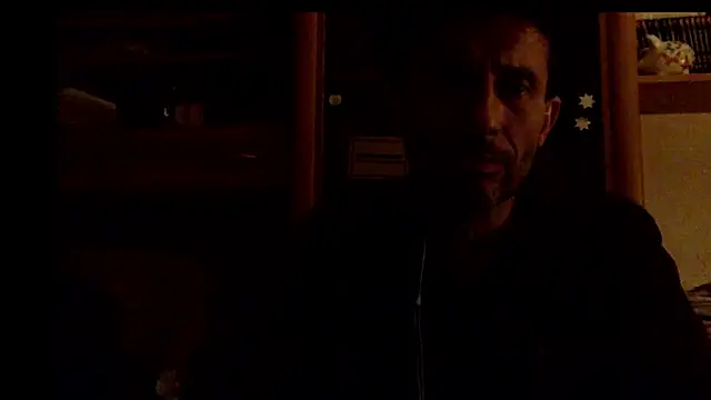 Snapshot of FireFox_Feel chatting on November 11, 2025, 12:43 am FireFox Feel online show from November 11, 2025, 12:43 am