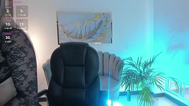 ZoePresleyX online show from December 12, 2024, 9:26 pm