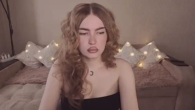 ViolettaLopez online show from March 31, 2026, 1:55 pm