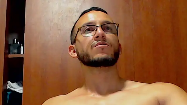 MarcusMilarc online show from February 19, 2025, 1:08 am