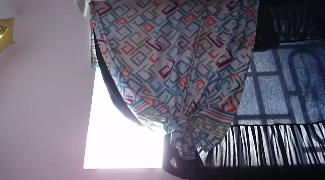 mayhott2 online show from January 30, 2025, 5:28 pm