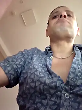 Aowny online show from September 14, 2025, 3:55 pm