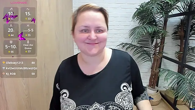 Snapshot of ScarlettSoft chatting on December 16, 2024, 12:06 pm ScarlettSoft online show from December 16, 2024, 12:06 pm