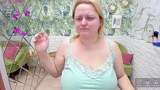 Snapshot of ScarlettSoft chatting on March 15, 2025, 5:41 am ScarlettSoft online show from March 15, 2025, 5:41 am