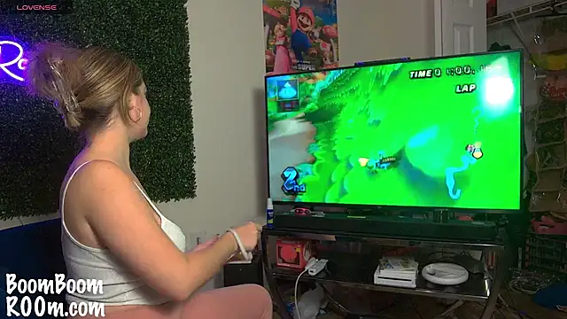 boomboomr00m online show from March 16, 2025, 8:54 am