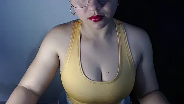 Snapshot of lizbodu chatting on March 9, 2026, 11:42 pm lizbodu online show from March 9, 2026, 11:42 pm