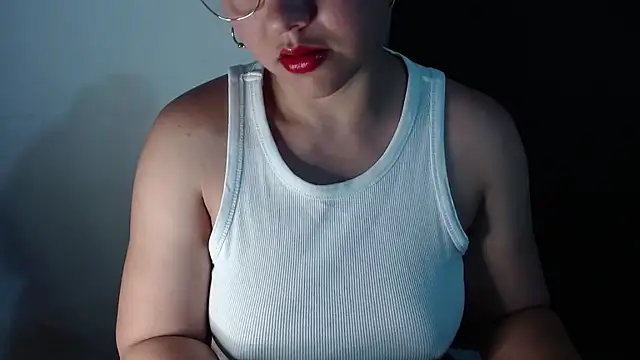 Snapshot of lizbodu chatting on April 4, 2026, 9:34 pm lizbodu online show from April 4, 2026, 9:34 pm