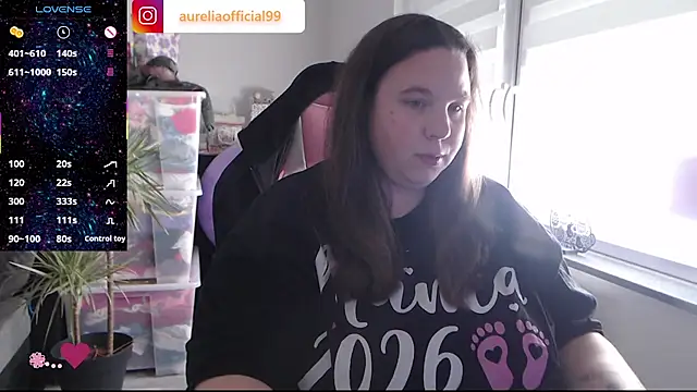 AureliaWinter online show from March 6, 2026, 8:44 am