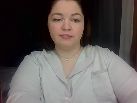 cute  cherry online show from February 25, 2026, 9:46 pm