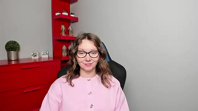 Cookie zoe online show from September 23, 2025, 5:32 am