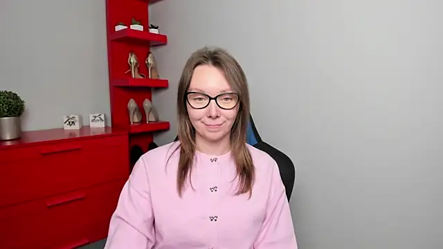 Cookie zoe online show from October 6, 2025, 6:22 am