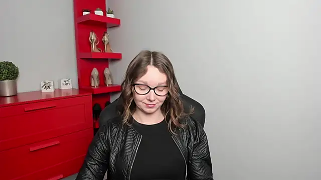 Cookie zoe online show from November 7, 2025, 7:52 am