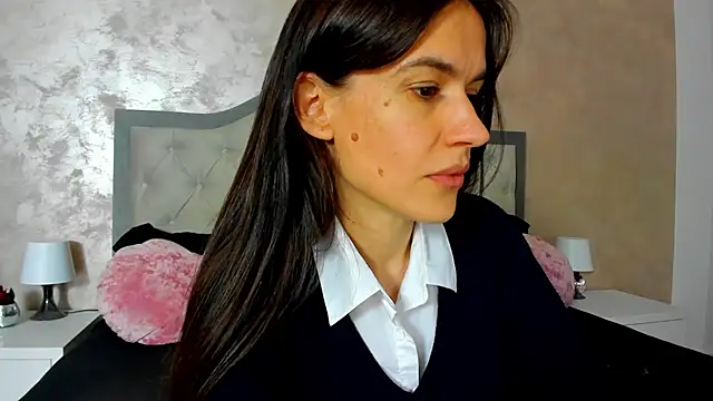 JennaMyers online show from April 9, 2026, 7:19 pm