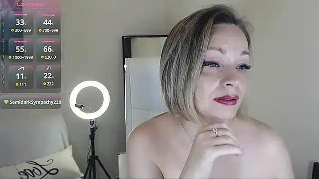 Tilly Eliot online show from February 28, 2025, 6:41 pm