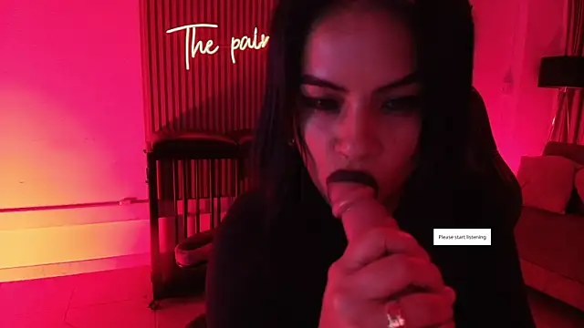 arianna smith  online show from February 5, 2025, 1:47 am