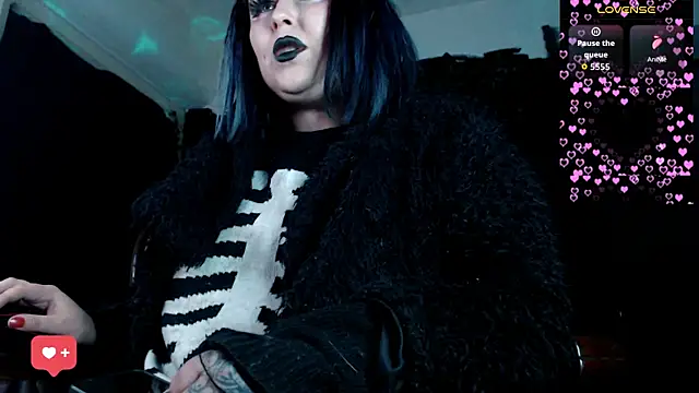 Psychobitch7 online show from March 31, 2026, 6:52 pm