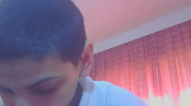 Snapshot of hotSANDRA_STARR chatting on January 8, 2025, 12:15 pm hotSANDRA STARR online show from January 8, 2025, 12:15 pm