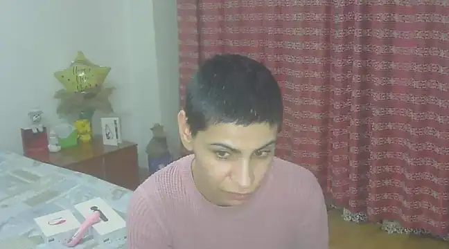 Snapshot of hotSANDRA_STARR chatting on January 20, 2025, 12:15 am hotSANDRA STARR online show from January 20, 2025, 12:15 am