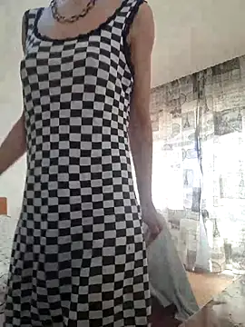 Snapshot of hotSANDRA_STARR chatting on March 9, 2025, 2:43 pm hotSANDRA STARR online show from March 9, 2025, 2:43 pm