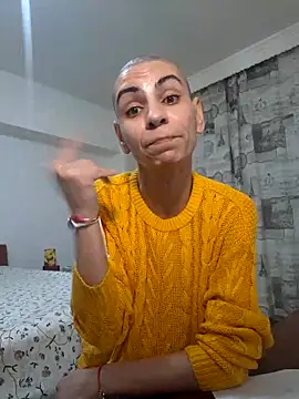 Snapshot of hotSANDRA_STARR chatting on March 10, 2025, 10:02 pm hotSANDRA STARR online show from March 10, 2025, 10:02 pm