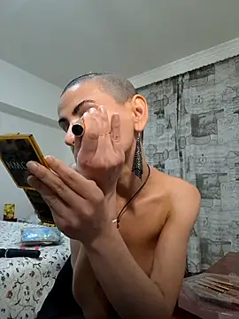 Snapshot of hotSANDRA_STARR chatting on March 13, 2025, 10:54 pm hotSANDRA STARR online show from March 13, 2025, 10:54 pm