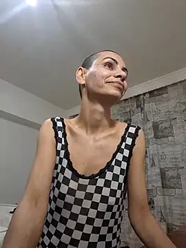 Snapshot of hotSANDRA_STARR chatting on March 22, 2025, 11:32 am hotSANDRA STARR online show from March 22, 2025, 11:32 am