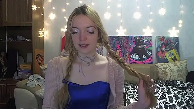 SecretSophia online show from January 1, 2025, 12:00 am