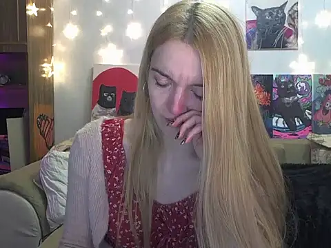 SecretSophia online show from March 22, 2025, 2:05 am