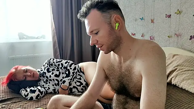 GenrikhBecca online show from October 10, 2025, 6:56 am