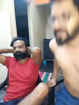 arhan3043 online show from February 7, 2025, 4:35 pm