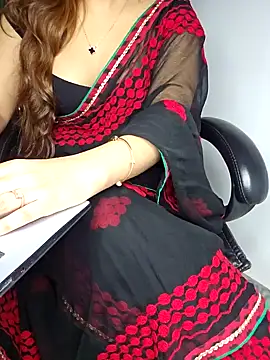 Snapshot of aliyaah_singh chatting on January 22, 2025, 7:03 pm aliyaah singh online show from January 22, 2025, 7:03 pm