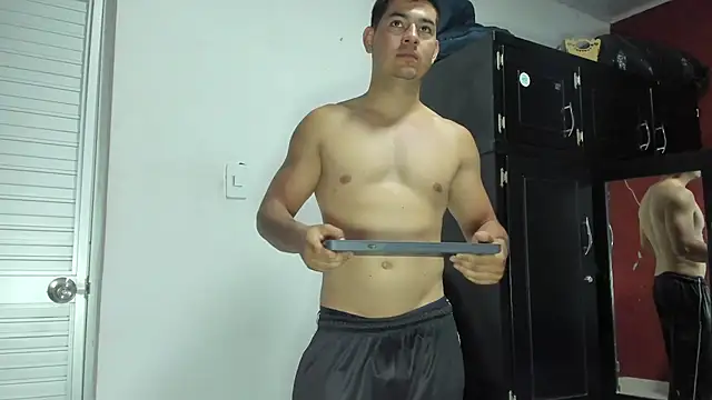 VincentSavage online show from February 27, 2026, 5:13 pm