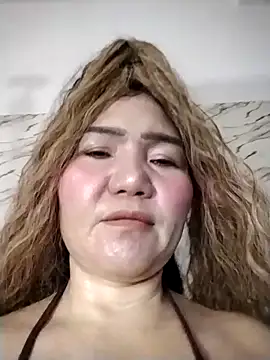 Snapshot of SweetAsianAss chatting on May 15, 2026, 4:19 am SweetAsianAss online show from May 15, 2026, 4:19 am