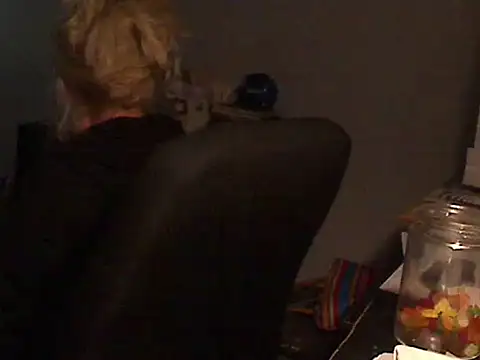 XTRAHORNYONE online show from January 10, 2025, 12:38 am