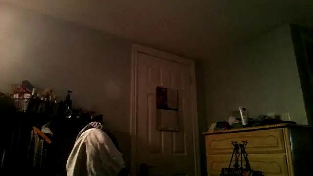 XTRAHORNYONE online show from October 1, 2025, 3:45 am