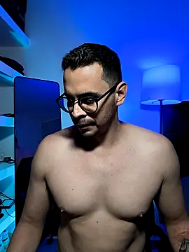 towers j online show from December 17, 2025, 10:38 pm