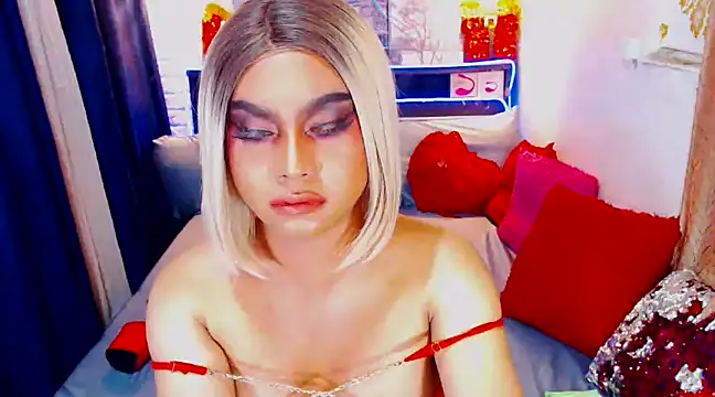 Snapshot of TsGoddessNhicolle chatting on January 27, 2025, 2:31 am TsGoddessNhicolle online show from January 27, 2025, 2:31 am