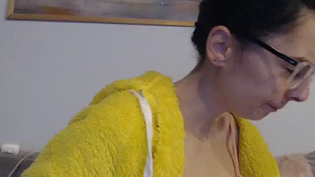 cleophee online show from March 2, 2026, 6:25 am